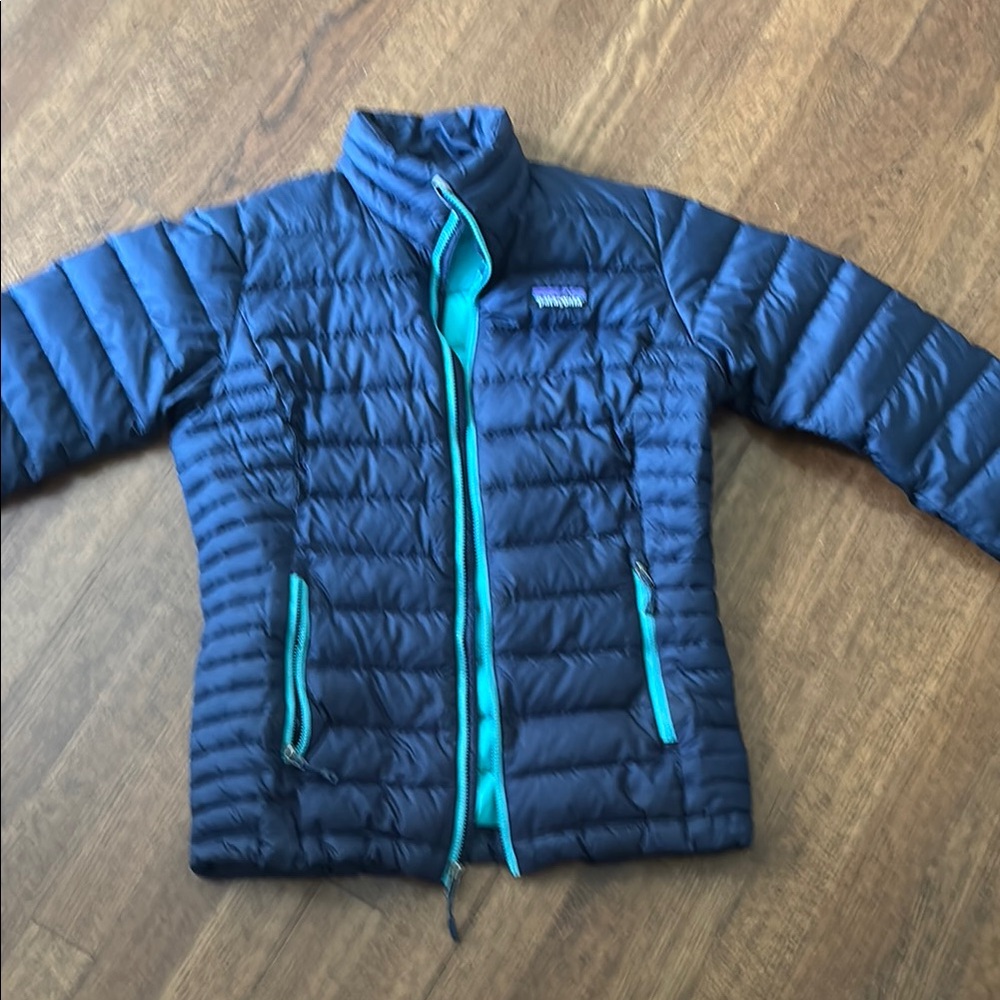 Patagonia Quilted Jacket in Deep Blue and Aqua
